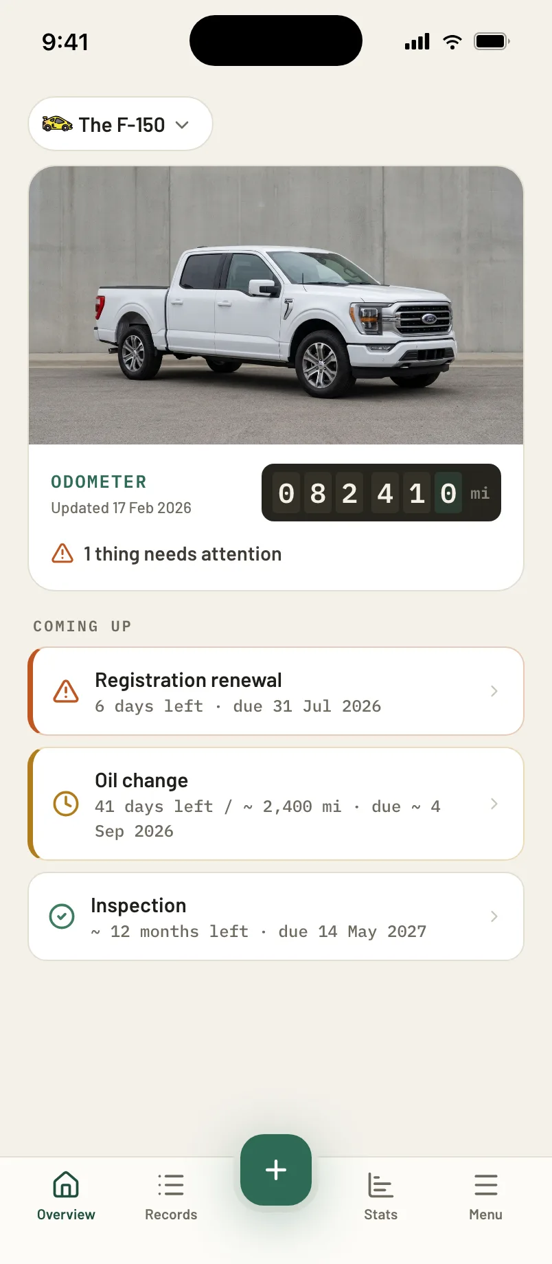 App dashboard showing upcoming roadworthiness test, oil change and motorway vignette.